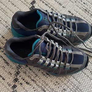 Columbia Charcoal and Turquoise Trail Shoes